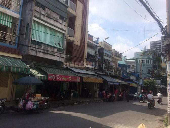 BÁN NHÀ MẶT TIỀN KHU TRUNG TÂM QUẬN 11
