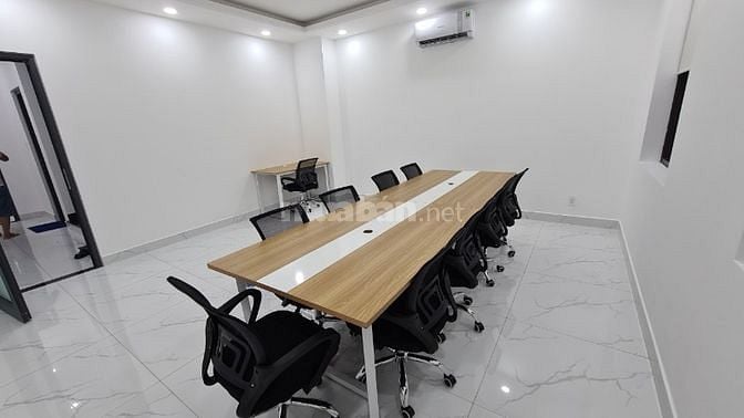 Cho thuê VP tại Cityland, Gò Vấp DT 30m2-100m2 máy lạnh hầm để xe