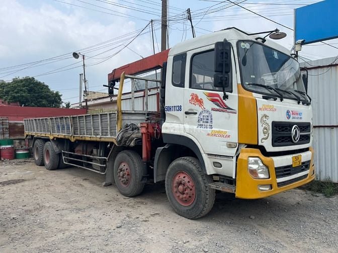Bán xe tải cẩu. Đang sử dụng. 