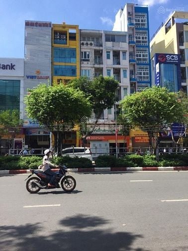 Mặt tiền Khu Hoàng Diệu cực đẹp bán gấp!!!