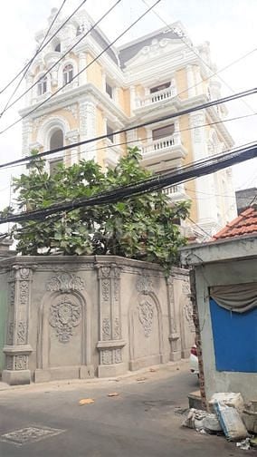 Chuyên nhận sơn lại nhà cũ hoặc mới, sơn dầu thạch cao.... tại TPHCM