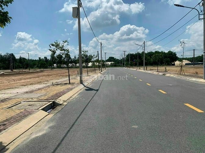 (chính chủ) bán gấp đất F0 sát bên chợ, khu đô thị mới Bình Phước.