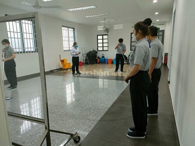 Tuyển dụng nhân viên tạp vụ làm tại Quận 7, Quan 1, 4