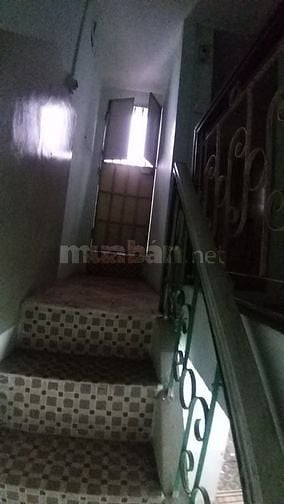 Bán đất có nhà 2 tầng cũ ngõ 101 Đào Tấn - Ba Đình