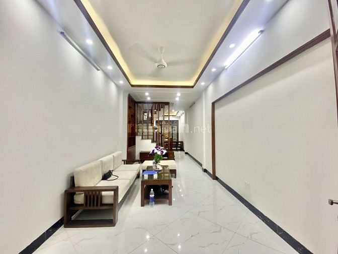 Bán nhà Xuân Đỉnh, sát Phạm Văn Đồng, 45m2, ô tô con, 4.35 tỷ.