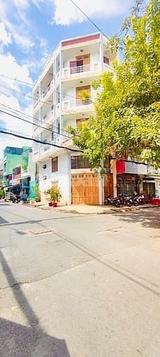 Thơm Hai Mặt Tiền Minh Phụng q11 ( 4.2 * 12 ) 5 Lầu 10.5 Tỷ 