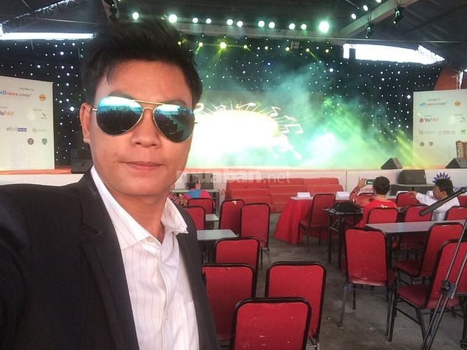cần việc bảo vệ nội bộ hoặc thời vụ ca đêm (18h - 0h)