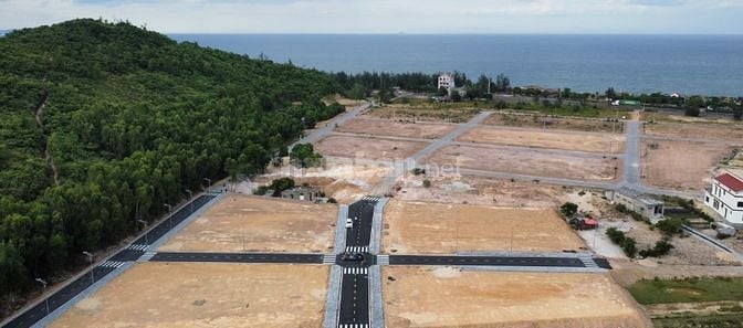 Cần tiền kinh doanh bán nhanh lô đất QL1A gần biển