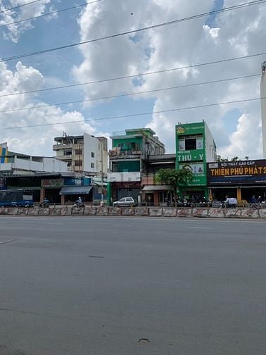 Bán Nhà Mặt Tiền Nguyễn Cư Trinh, Quận 1
