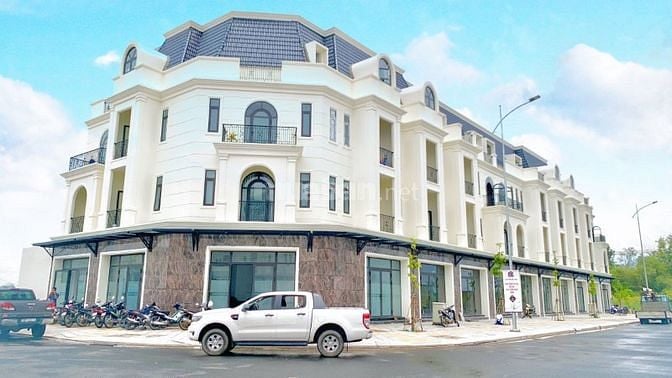 SHOPHOUSE MẶT TIỀN ĐẠI LỘ 53m, NGAY TRUNG TÂM MỚI CỦA THÀNH PHỐ