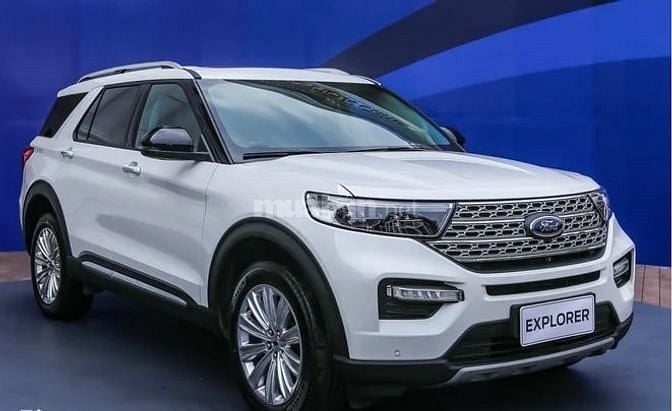 Bán Ford Explorer bản nâng cấp 2022 nhập từ Mỹ, số lượng giới hạn.