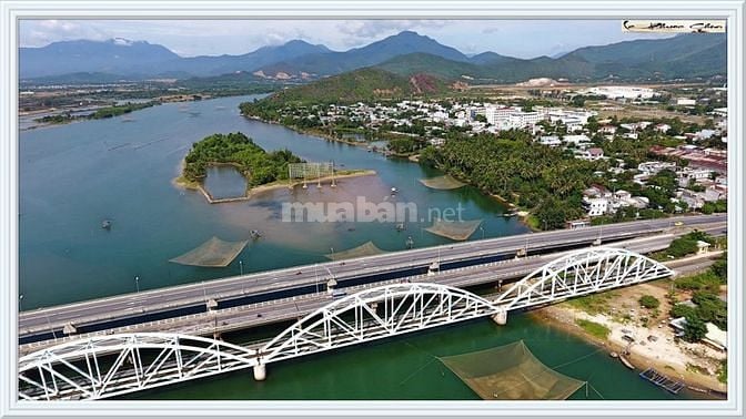 Nhà Kiệt ô tô ngô xuân thu - hướng đông bắc