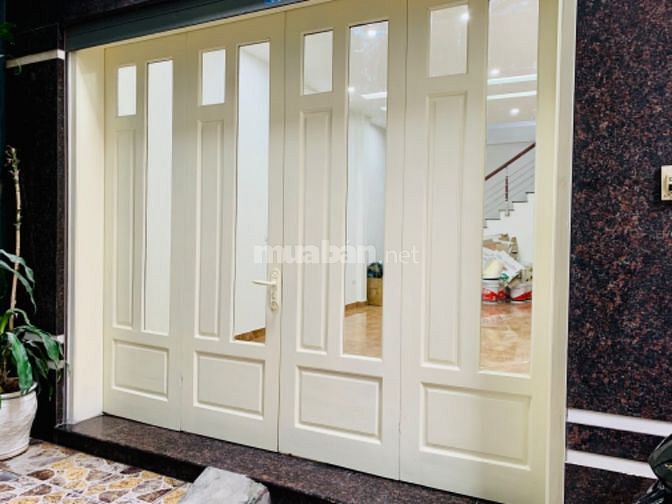 Bán Nhà 173Hoàng Hoa Thám 46m2 x5T 3PN Giá 5,3Tỷ Đg ÔTô GT Thuận Tiện