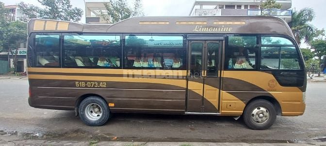 Cần Bán Xe Limuosine 15c, Hyundai County tracomeco 3Cuc nhập khẩu 2009