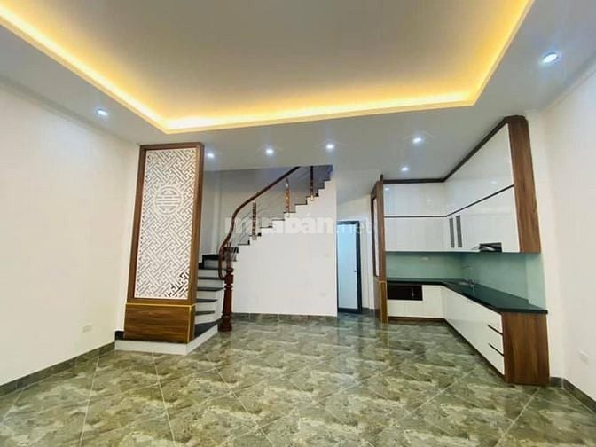 NHÀ ĐẸP NÓNG HỔI - BÁN NHÀ HOÀNG HOA THÁM - 51M - 5 tầng - Chỉ 5.9 Tỷ