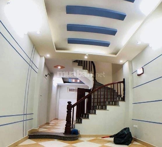 Cần bán gấp nhà Phố Thành Công 3.35 tỷ, 40mx 4T, ở được luôn