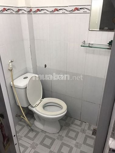 Bán nhà MT Ông Ích Khiêm Q.11.Dt: 4x10 1 lầu Giá 9.5 tỷ TL  
