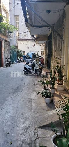 Bán nhà phân lô ngõ 26 mạc thái tổ - cầu giấy - hn