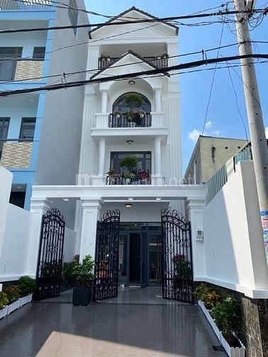 Nhà Mặt Tiền 100m2, Đường 475, Phước Long B, Quận 9, Giá 8.8 Tỷ
