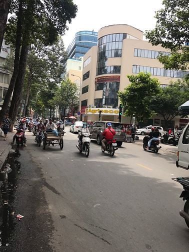 Bán nhà mặt tiền quận TB, Đường Bành Văn Trân P7, 5.2X19 3 Tầng 11,8 