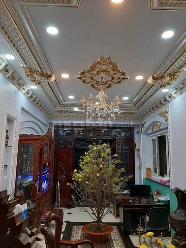 Mặt tiền đường Lạc Long Quân, p5, Q11