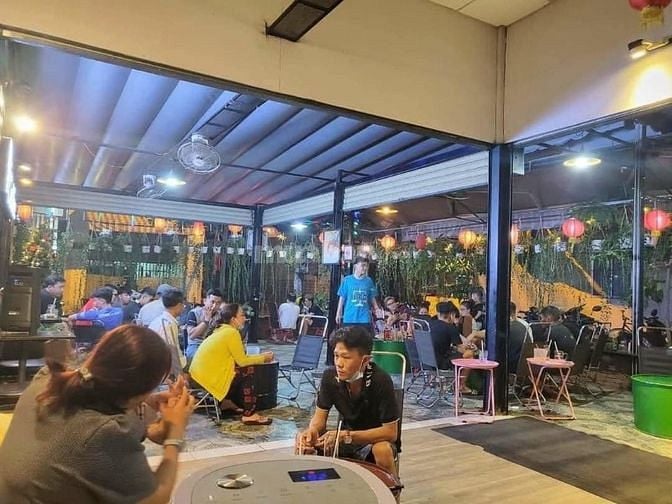 SANG QUÁN CAFE LÔ GÓC VI TRÍ Đẹp BÌNH TÂN 