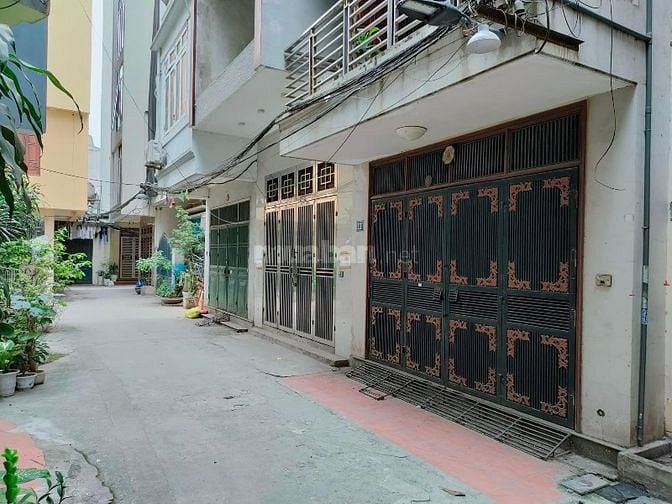 Nhà đẹp phân lô Bộ công an - ô tô vào nhà - 50m2 - 6T - chỉ 5.85 tỷ.
