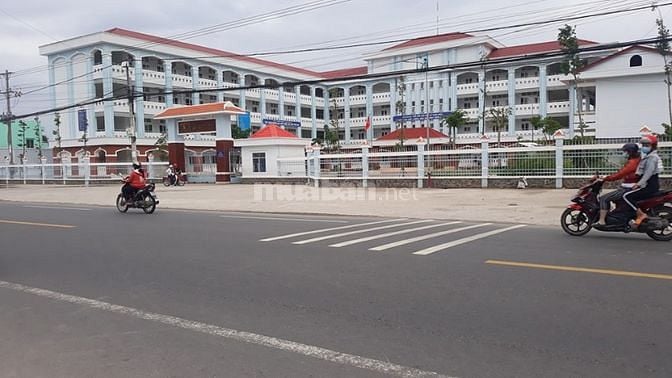 Bán nền đối diện chợ bến đò đu đủ (Khu Dân cư Giáo Viên Q.Ô Môn)