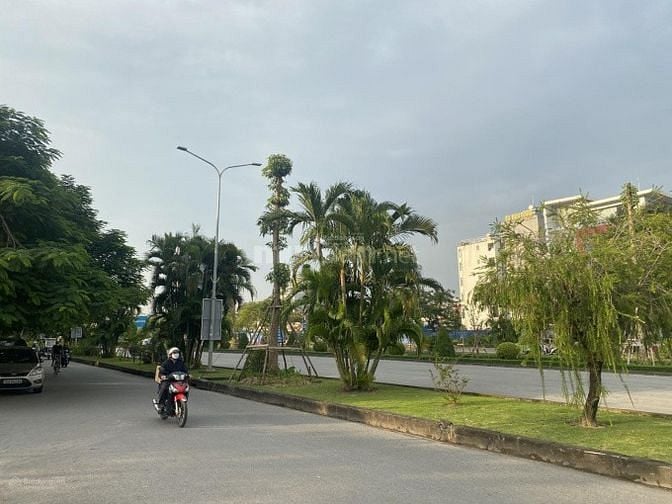 Cho thuê đất mặt tiền 20m mặt đường Lê Hồng Phong,Ngô Quyền,Hải Phòng