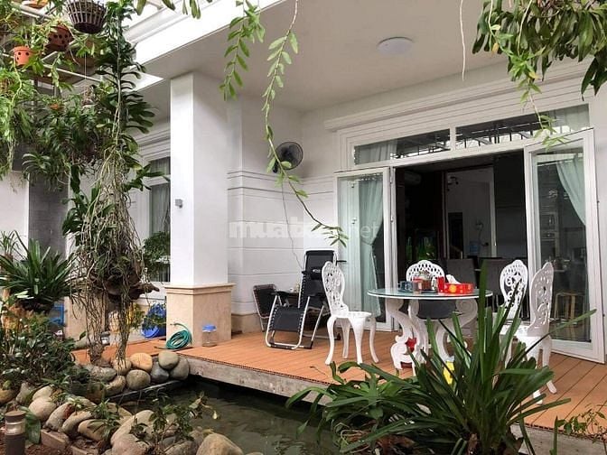 Biệt thự sân vườn siêu đẹp, đẳng cấp là mãi mãi