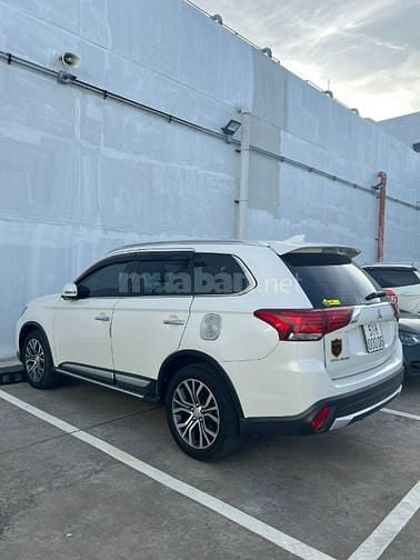 Bán xe Outlander 2019 bản based, ODO 26.000 km, nguyên zin 99%