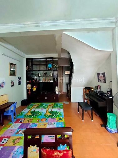 Cần bán nhà phố Đào Tấn, ng0õ thông, ô tô đỗ cửa
