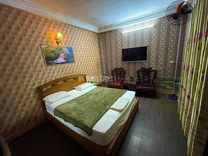 Sang nhượng nhà nghỉ khu Cầu Giấy