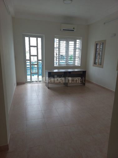 Cần bán nhà mặt tiền Hoa Cúc Q.Phú Nhuận 4 lầu nhà mới