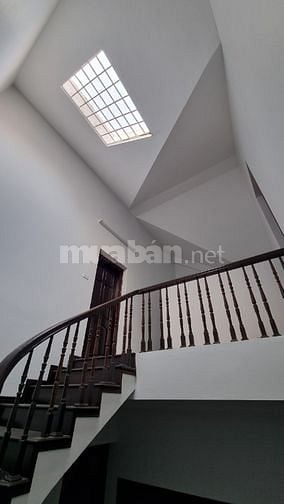 Chính chủ rao Bán căn nhà đường Nguyễn Khang, Cầu Giấy, giá 13,5 tỷ