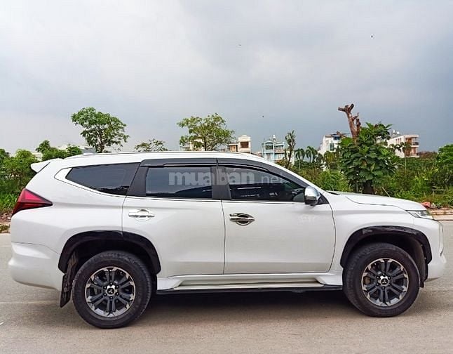 Bán rẻ MITSUBISHI PAJERO SPORT AT 2021 máy dầu Zin tuyệt đẹp!