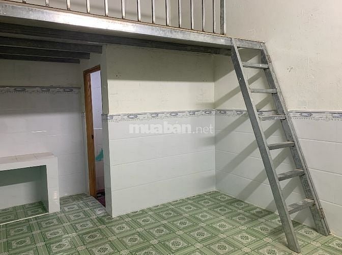 Phòng mới,toilet, lối đi, sân phơi riêng, gần Khu chế xuất Tân Thuận, 