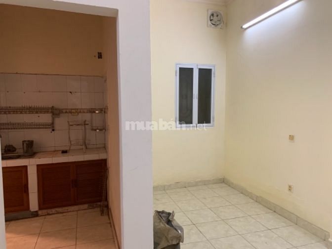 Cho thuê nhà Số 38 , ngõ 343 ĐỘI CẤN - BA ĐÌNH - HÀ NỘI 