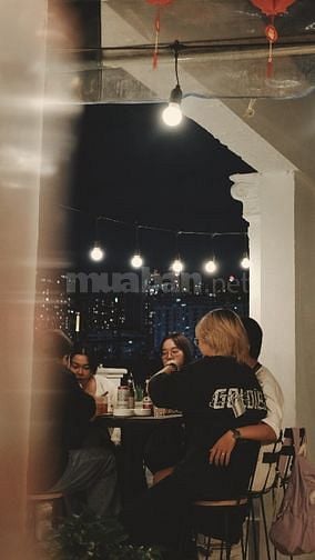 SANG NHƯỢNG QUÁN HAILEMOT ROOFTOP BAR