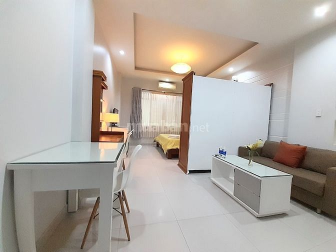 Cần tuyển tạp vụ căn hộ dịch vụ tại quận 1