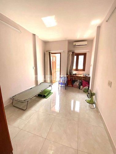 Bán nhà hẻm Phan Đình Phùng, 3 tầng còn mới 42m2 giá 6,6 tỷ