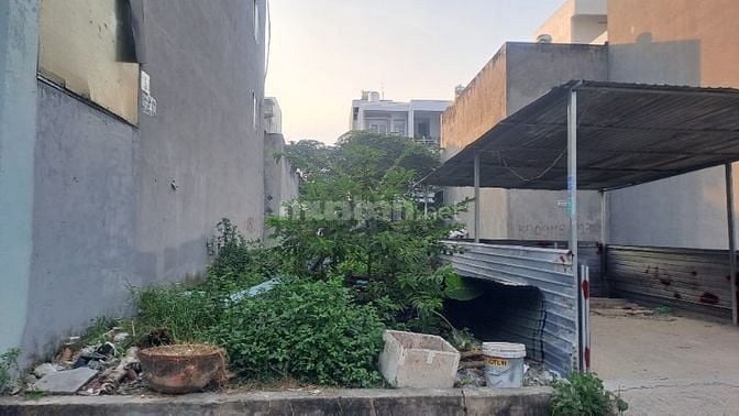 Đất SHR 60m2 đường Võ Văn Hát 