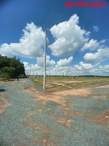 Bán xào đất cạnh KCN Becamex Đồng Phú tiện kinh doanh Nhà Xưởng đg 12m