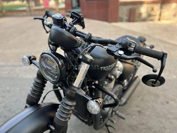Triumph BOBBER BLACK 2020 Zin Xe Đẹp Mới