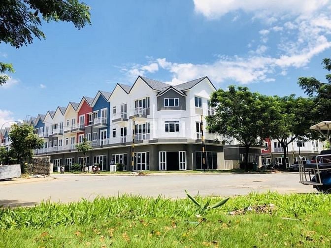 chính chủ bán gấp lô đất liền kề khu dân cư Parkriverside chỉ 46 triệu