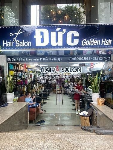 Hair Salon Ducgolden hair cần  tuyển 2 Nữ thợ phụ, Nam thợ chính