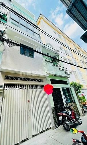 Nhà Đẹp Gía Tốt 3 Lầu Hẻm Xe Hơi Khu Vực Vip Huỳnh Văn Bánh,P12,PNhuận