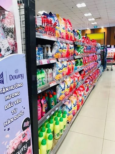 Quí 1 cửa hàng bổ sung 6 nhân viên