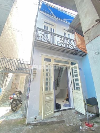 Chủ nhà cần tiền bán gấp nhà 2MT đường Lê Văn Khương_đại hạ giá