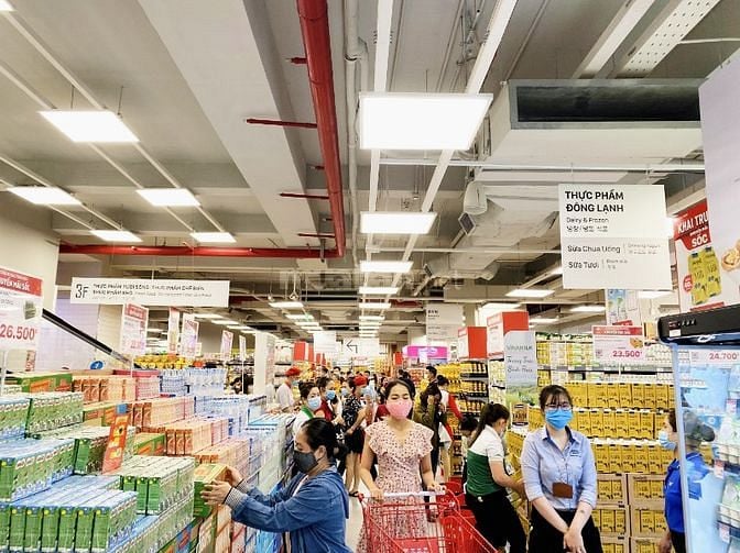 📣 Mừng 30/4-1/5 Cần Tuyển NAM NỮ LĐPT ĐÓNG GÓI TRỰC QUẦY- Thưởng Cao